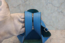 画像をギャラリービューアに読み込む, HERMES/エルメス ピコタンロックMM トリヨンクレマンス ブルーザンジバル X刻印 ハンドバッグ 800040081