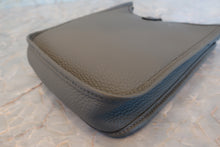 画像をギャラリービューアに読み込む, HERMES/エルメス ピコタンロックMM トリヨンクレマンス ブルーザンジバル X刻印 ハンドバッグ 800040081