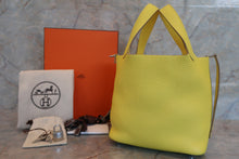 Load image into Gallery viewer, HERMES PICOTIN LOCK PM Clemence leather Lime U Engraving Hand bag 700010120
