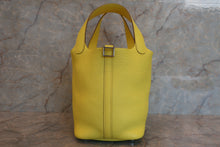 Load image into Gallery viewer, HERMES PICOTIN LOCK PM Clemence leather Lime U Engraving Hand bag 700010120
