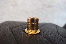 画像をギャラリービューアに読み込む, CHANEL/シャネル Vステッチチェーンショルダーバッグ キャビアスキン ブラック/ゴールド金具 ショルダーバッグ 800010228