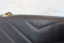 画像をギャラリービューアに読み込む, CHANEL/シャネル Vステッチチェーンショルダーバッグ キャビアスキン ブラック/ゴールド金具 ショルダーバッグ 800010228
