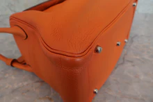画像をギャラリービューアに読み込む, HERMES/エルメス リンディ30 トリヨンクレマンス オレンジ □N刻印 ショルダーバッグ 700030284