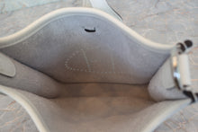 画像をギャラリービューアに読み込む, CHANEL/シャネル Vステッチチェーンショルダーバッグ キャビアスキン ブラック/ゴールド金具 ショルダーバッグ 800010228