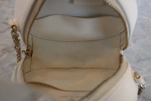 画像をギャラリービューアに読み込む, CHANEL/シャネル マトラッセラウンドチェーンショルダーバッグ キャビアスキン ホワイト/ゴールド金具 ショルダーバッグ 800040100