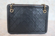 画像をギャラリービューアに読み込む, CHANEL/シャネル マトラッセフリンジショルダーバッグ ラムスキン ブラック/ゴールド金具 ショルダーバッグ 800040093
