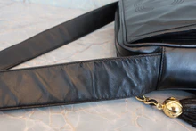 画像をギャラリービューアに読み込む, CHANEL/シャネル ココマークショルダーバッグ ラムスキン ブラック/ゴールド金具 ショルダーバッグ 800040087
