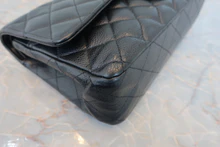 画像をギャラリービューアに読み込む, CHANEL/シャネル マトラッセＷフラップＷチェーンショルダーバッグ キャビアスキン ブラック/ゴールド金具 ショルダーバッグ 800030114
