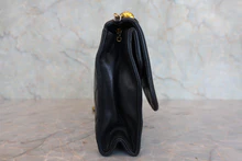 画像をギャラリービューアに読み込む, CHANEL/シャネル マトラッセフリンジショルダーバッグ ラムスキン ブラック/ゴールド金具 ショルダーバッグ 800040095
