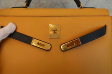 画像をギャラリービューアに読み込む, HERMES／エルメス ケリー32 クシュベル ジョーヌ/ネイビー 〇Z刻印 ショルダーバッグ 700030081
