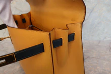 画像をギャラリービューアに読み込む, HERMES／エルメス ケリー32 クシュベル ジョーヌ/ネイビー 〇Z刻印 ショルダーバッグ 700030081
