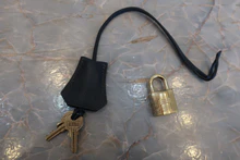 画像をギャラリービューアに読み込む, HERMES／エルメス ケリー32 クシュベル ジョーヌ/ネイビー 〇Z刻印 ショルダーバッグ 700030081
