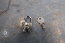 画像をギャラリービューアに読み込む, HERMES/エルメス ピコタンロックMM トリヨンクレマンス ブルーザンジバル X刻印 ハンドバッグ 700100043