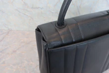 画像をギャラリービューアに読み込む, CHANEL/シャネル マドモアゼルハンドバッグ キャビアスキン ブラック/ゴールド金具 ハンドバッグ 800040097