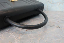 画像をギャラリービューアに読み込む, CHANEL/シャネル マドモアゼルハンドバッグ キャビアスキン ブラック/ゴールド金具 ハンドバッグ 800040097