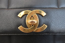 画像をギャラリービューアに読み込む, CHANEL/シャネル マドモアゼルハンドバッグ キャビアスキン ブラック/ゴールド金具 ハンドバッグ 800040097