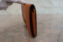 画像をギャラリービューアに読み込む, HERMES/エルメス ドゴンGM トゴ ゴールド/ソレイユ □M刻印 財布 800010095