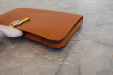 画像をギャラリービューアに読み込む, HERMES／エルメス ドゴンGM トゴ ゴールド/ソレイユ □M刻印 財布 800010095
