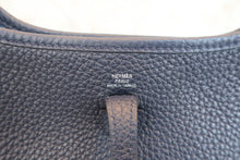 画像をギャラリービューアに読み込む, HERMES／エルメス エブリンTPM トリヨンクレマンス ブルーニュイ Y刻印 ショルダーバッグ 800040121
