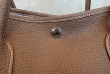 画像をギャラリービューアに読み込む, HERMES／エルメス ガーデンパーティPM ネゴンダ エトゥープ □P刻印 トートバッグ 800040112
