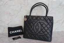 画像をギャラリービューアに読み込む, CHANEL/シャネル 復刻トート キャビアスキン ブラック/シルバー金具 トートバッグ 600110024
