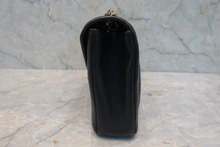 画像をギャラリービューアに読み込む, CHANEL/シャネル Vステッチチェーンショルダーバッグ ラムスキン ブラック/ゴールド金具 ショルダーバッグ 800030065
