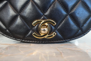 CHANEL/シャネル マトラッセウエストバッグ ラムスキン ブラック/ゴールド金具 ウエストバッグ 600110095