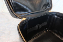 画像をギャラリービューアに読み込む, CHANEL/シャネル ココマーク2WAYバニティ キャビアスキン ブラック/ゴールド金具 バニティ 700110089
