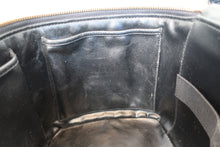 画像をギャラリービューアに読み込む, CHANEL/シャネル ココマーク2WAYバニティ キャビアスキン ブラック/ゴールド金具 バニティ 700110089