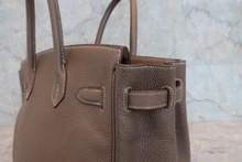 画像をギャラリービューアに読み込む, HERMES/エルメス バーキン30 トリヨンクレマンス エトゥープ □H刻印 ハンドバッグ 8000020023