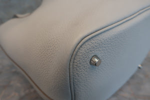 HERMES／エルメス ピコタンロックＭＭ トリヨンクレマンス パールグレー □P刻印 ハンドバッグ 600110112