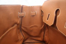 画像をギャラリービューアに読み込む, HERMES／エルメス オータクロア32 トゴ ゴールド □H刻印 ハンドバッグ 800030057
