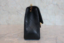 画像をギャラリービューアに読み込む, CHANEL/シャネル ミニマトラッセシングルフラップチェーンショルダーバッグ ラムスキン ブラック/ゴールド金具 ショルダーバッグ 800040109
