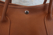 画像をギャラリービューアに読み込む, HERMES／エルメス ガーデンパーティPM ネゴンダ ゴールド □M刻印 トートバッグ 800020154
